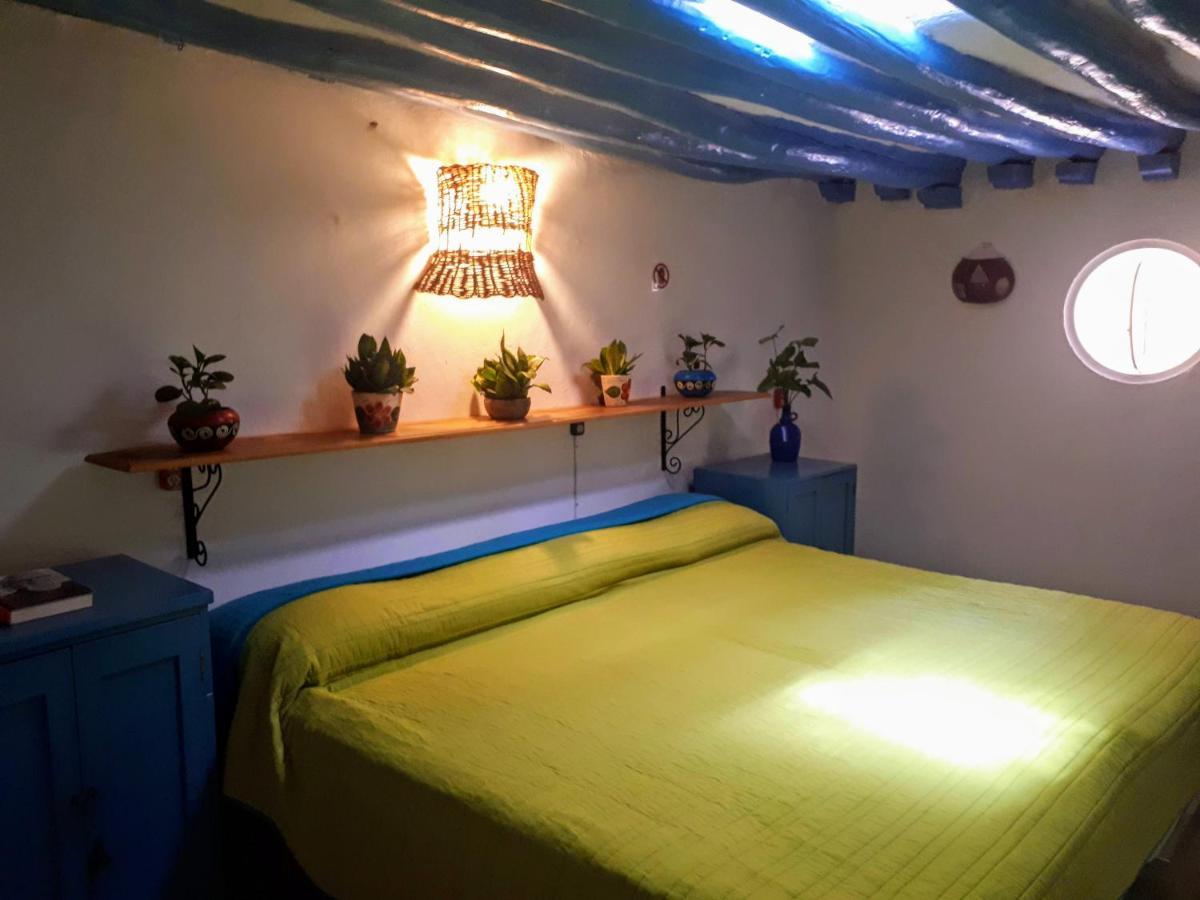 Hostel Candelaria Valladolid  Exterior photo